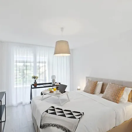 Olympia Homes Beautifully Furnished Flats Epalinges