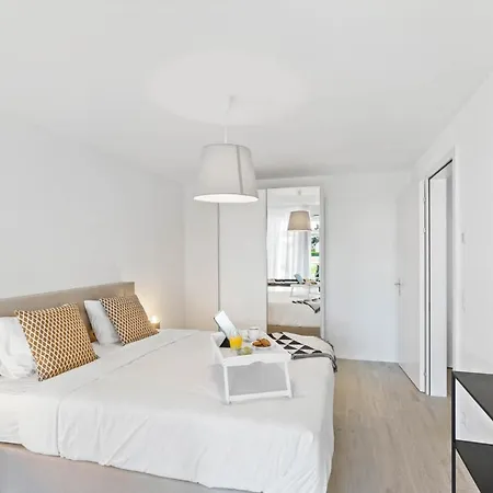 Olympia Homes Beautifully Furnished Flats Epalinges