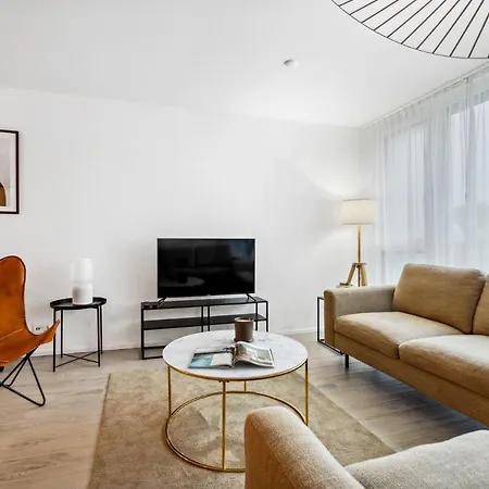 Olympia Homes Beautifully Furnished Flats *